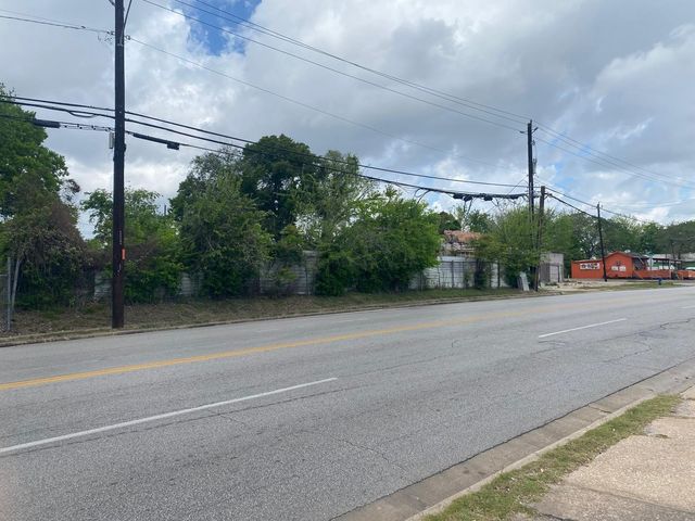 204 S 75th Street, Houston, TX 77011