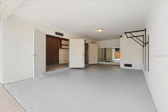 1019 NW 36TH ROAD, Gainesville, FL 32609