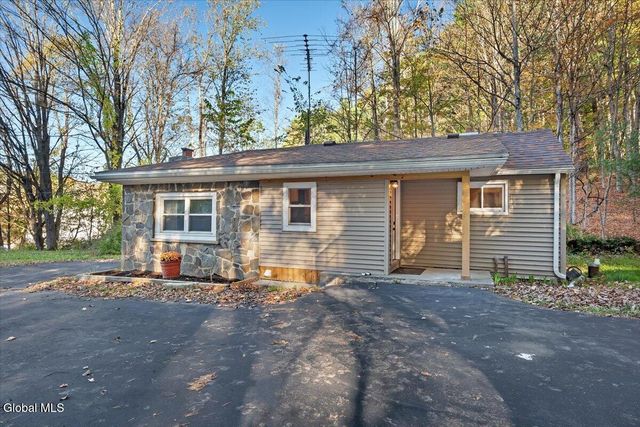 2150 State Route 143, Coeymans, NY 12007