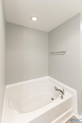 2487 Belltown Drive SW, Huntsville, AL 35803