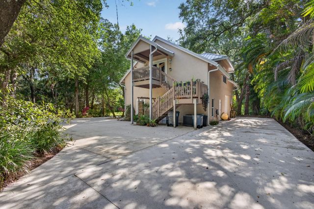 15678 95th Avenue N, Jupiter, FL 33478