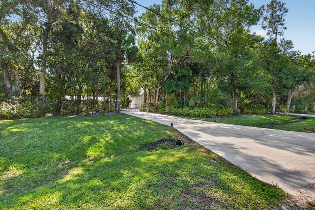 15678 95th Avenue N, Jupiter, FL 33478