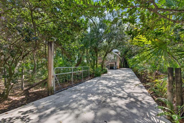 15678 95th Avenue N, Jupiter, FL 33478