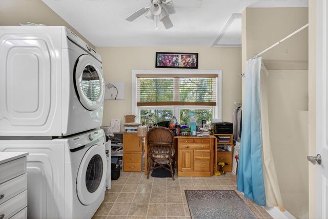 15678 95th Avenue N, Jupiter, FL 33478