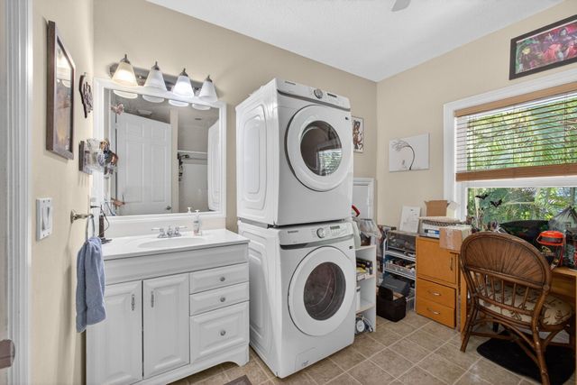 15678 95th Avenue N, Jupiter, FL 33478