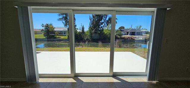 420 SE 15th TER, Cape Coral, FL 33990