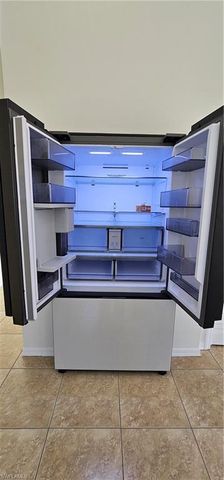 420 SE 15th TER, Cape Coral, FL 33990