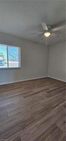 420 SE 15th TER, Cape Coral, FL 33990