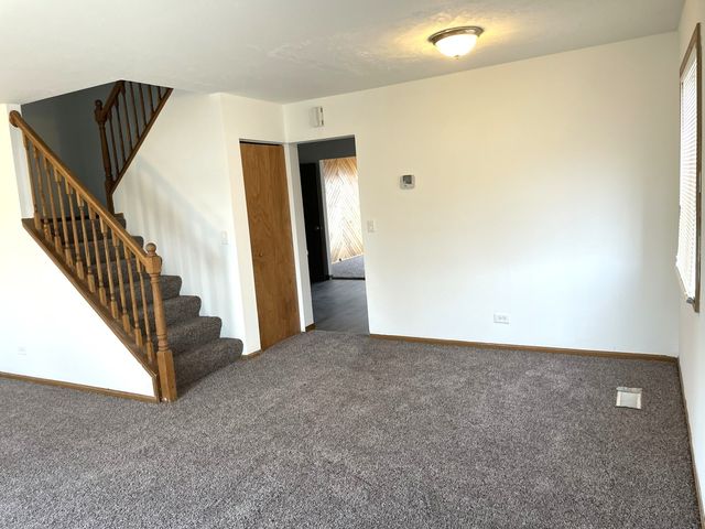 1740 Cumberland Road, Aurora, IL 60504