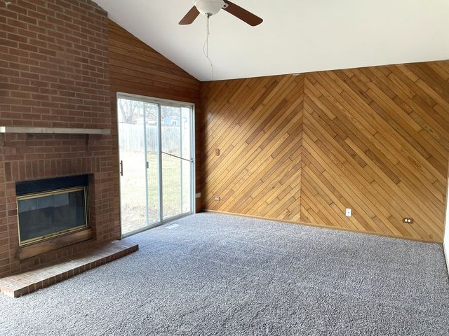 1740 Cumberland Road, Aurora, IL 60504