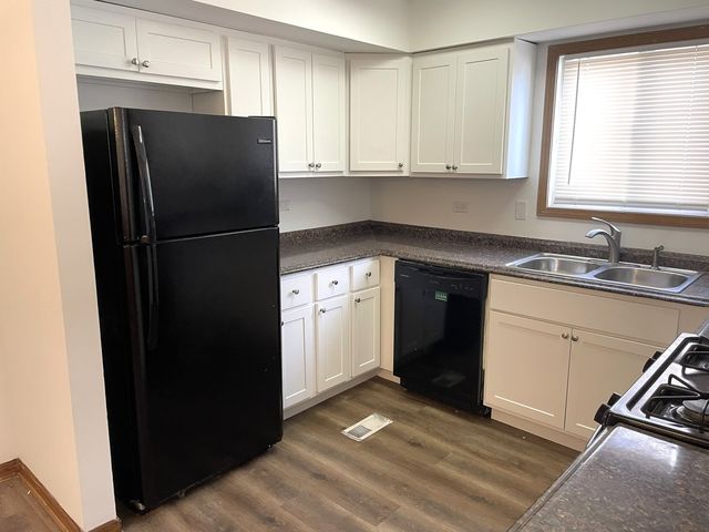 1740 Cumberland Road, Aurora, IL 60504