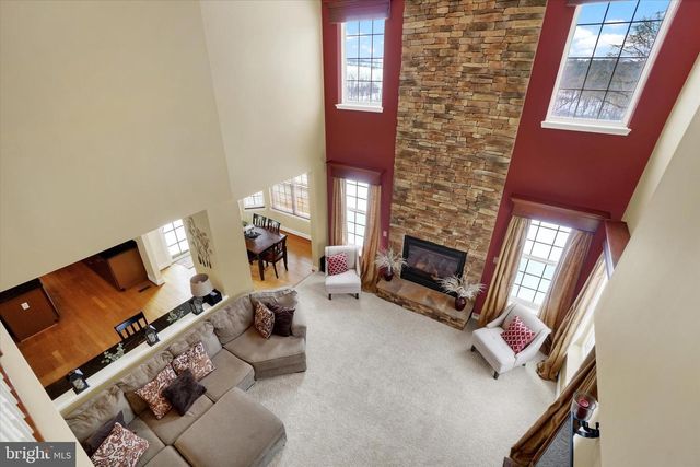 28 HUNT RUN DR, New Freedom, PA 17349