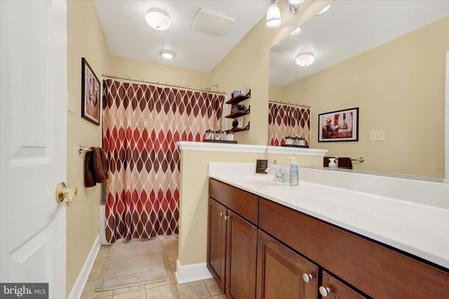 28 HUNT RUN DR, New Freedom, PA 17349