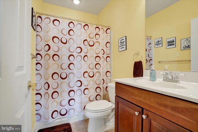 28 HUNT RUN DR, New Freedom, PA 17349