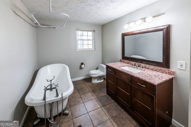 6225 Pebble Drive, Douglasville, GA 30135