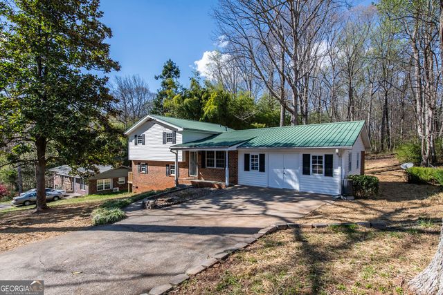 6225 Pebble Drive, Douglasville, GA 30135