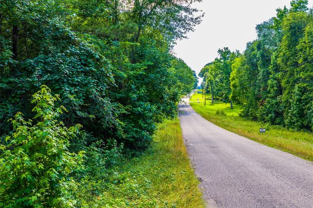 1.03 Acres Autumn Way, Huntsville, TX 77320