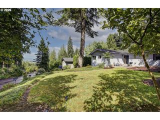 153 MONTICELLO Dr, Longview, WA 98632