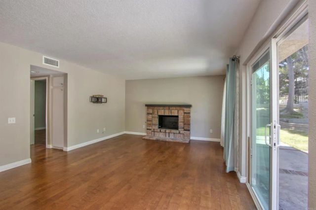 1140 Countrywood Lane, Vista, CA 92081