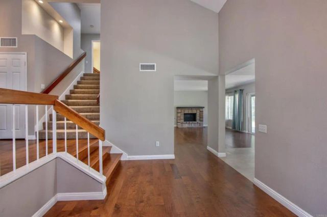 1140 Countrywood Lane, Vista, CA 92081