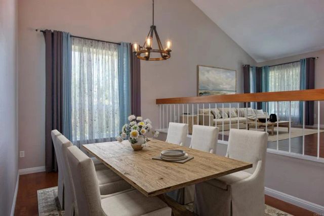 1140 Countrywood Lane, Vista, CA 92081