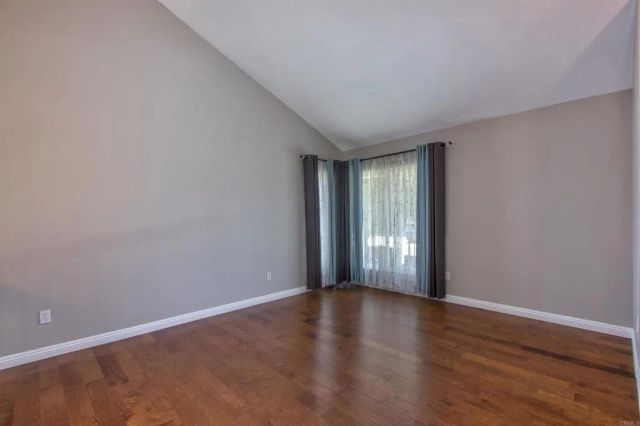 1140 Countrywood Lane, Vista, CA 92081