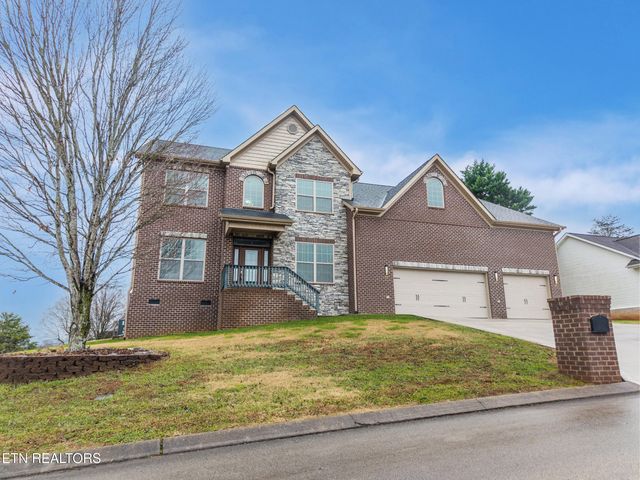 3416 Roy Ave, Maryville, TN 37804