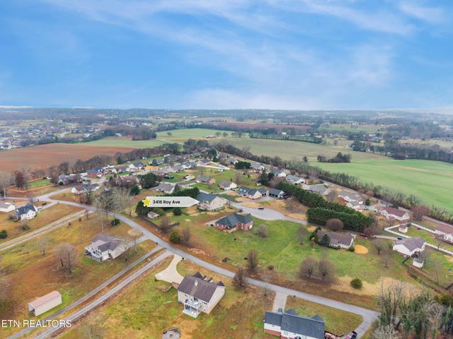 3416 Roy Ave, Maryville, TN 37804