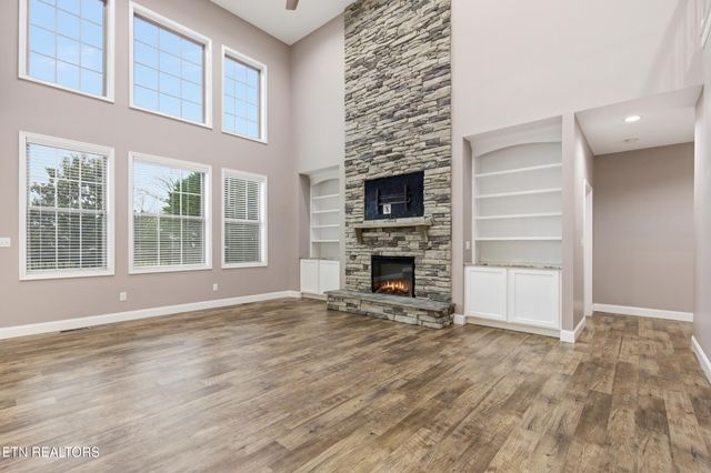 3416 Roy Ave, Maryville, TN 37804