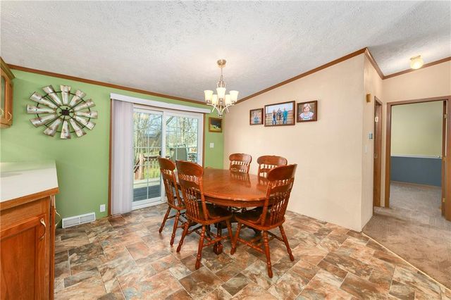 9661 W 343rd Street, Paola, KS 66071