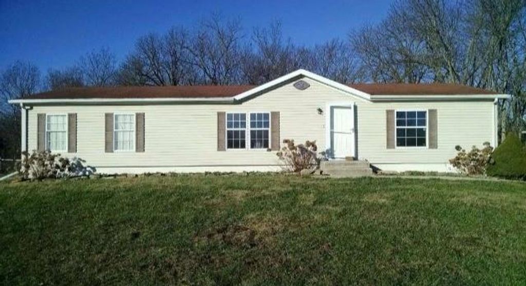9661 W 343rd Street, Paola, KS 66071