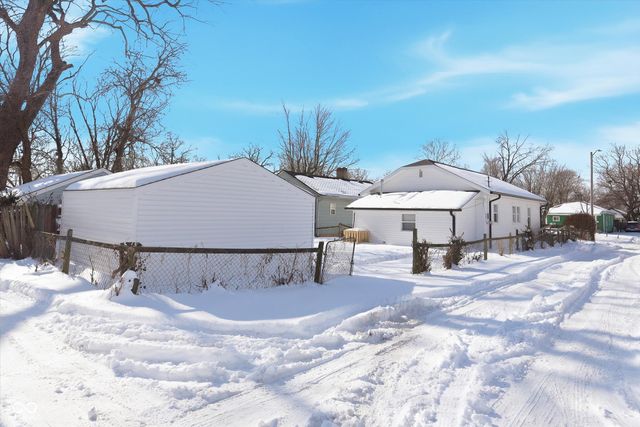 2037 Houston Street, Indianapolis, IN 46218