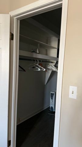 1615 W Lawrence Avenue 2, Chicago, IL 60640