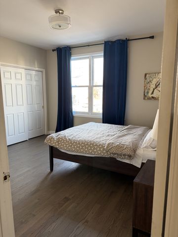 1615 W Lawrence Avenue 2, Chicago, IL 60640