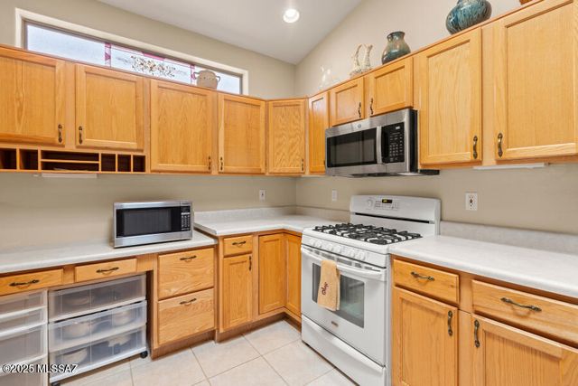 2652 S Falcon View Drive, Tucson, AZ 85713