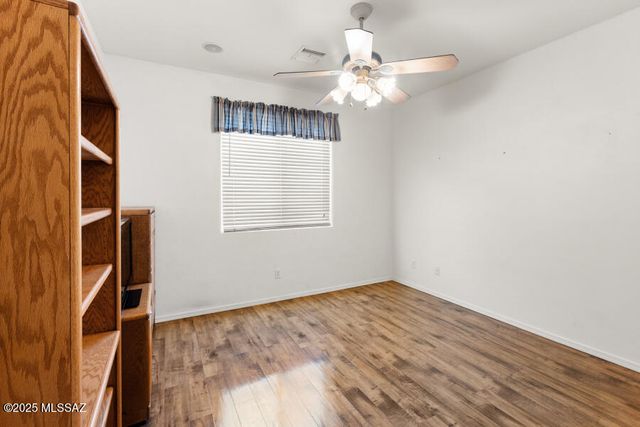 2652 S Falcon View Drive, Tucson, AZ 85713