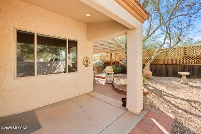 2652 S Falcon View Drive, Tucson, AZ 85713