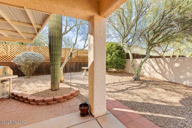 2652 S Falcon View Drive, Tucson, AZ 85713