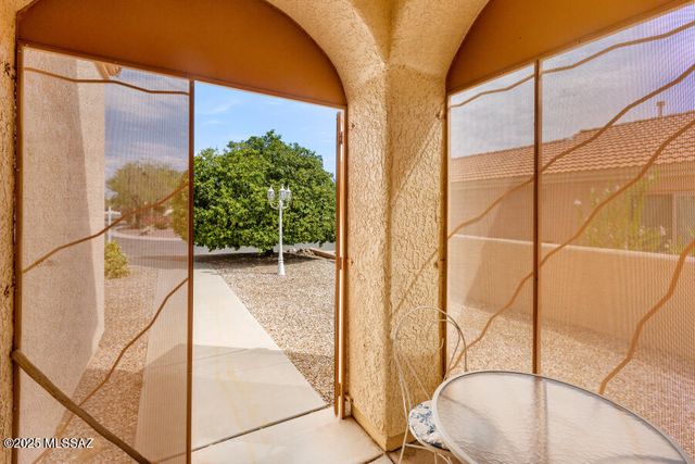 2652 S Falcon View Drive, Tucson, AZ 85713