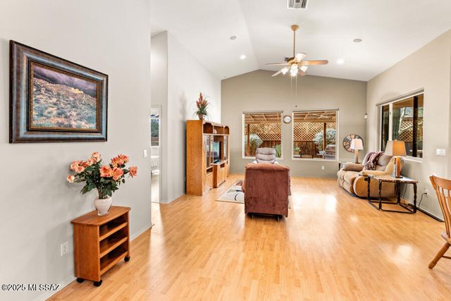 2652 S Falcon View Drive, Tucson, AZ 85713