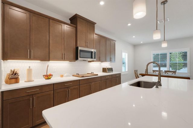 9844 PINE MILL COURT, Clermont, FL 34711