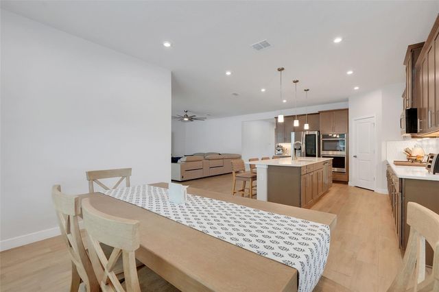 9844 PINE MILL COURT, Clermont, FL 34711