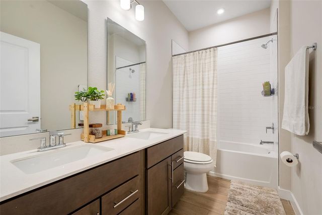 9844 PINE MILL COURT, Clermont, FL 34711