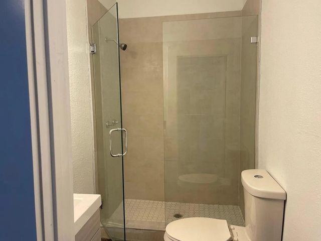 3000 N Locust, Denton, TX 76209