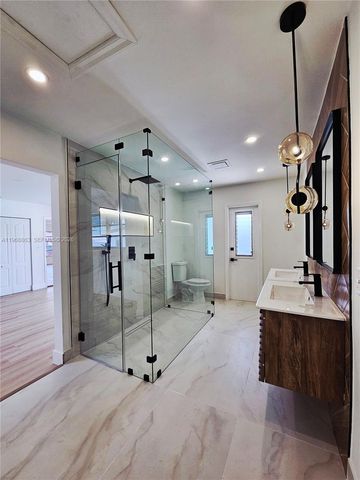 11101 NW 19th St, Pembroke Pines, FL 33026