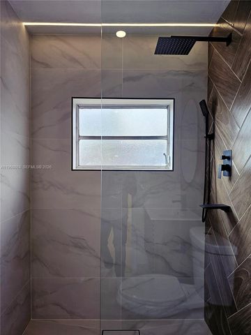 11101 NW 19th St, Pembroke Pines, FL 33026