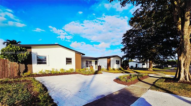 11101 NW 19th St, Pembroke Pines, FL 33026