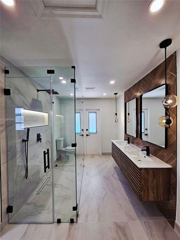 11101 NW 19th St, Pembroke Pines, FL 33026