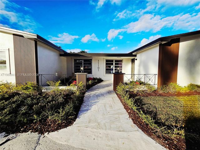 11101 NW 19th St, Pembroke Pines, FL 33026