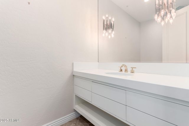 8317 E Feathersong Lane, Scottsdale, AZ 85255